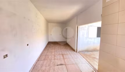 Casa com 2 quartos à venda em Jardim Planalto - SP