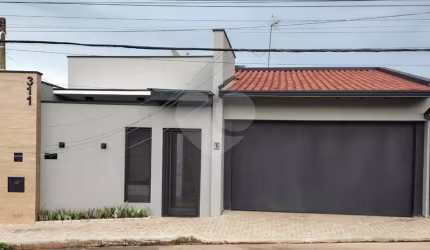 Casa com 3 quartos à venda ou para locação em Vila Nossa Senhora Aparecida - SP