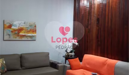 Casa com 2 quartos à venda em Jardim Coral - SP