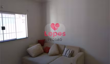 Casa com 3 quartos à venda em Vila Santa Cecília - SP