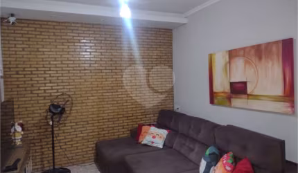 Casa com 2 quartos à venda em Jardim Village - SP