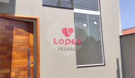 Casa com 3 quartos à venda em Jardim Maria Luíza I - SP