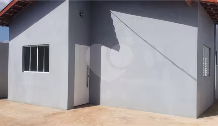 Casa com 2 quartos à venda em Jardim Planalto - SP
