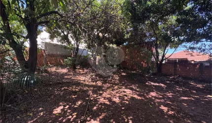 Terreno à venda em Jardim Morumbi - SP
