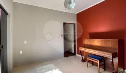 Casa com 3 quartos à venda em Jardim Bela Vista - SP
