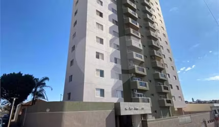 Apartamento com 3 quartos à venda em Centro - SP