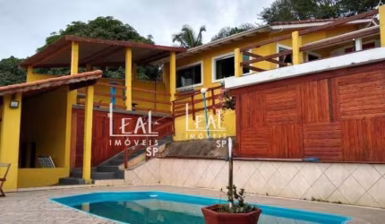 Chácara com 3 dormitórios à venda, 1700 m² por R$ 620.000,00 - Centro - Santa Isabel/SP