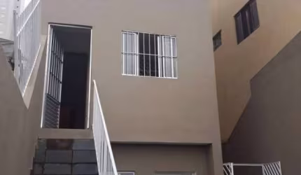Sobrado com 3 dormitórios à venda, 94 m² por R$ 692.000,00 - Vila das Palmeiras - Guarulhos/SP