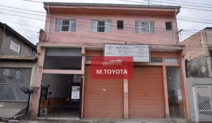 Sobrado coml. c/ casas e saláo .