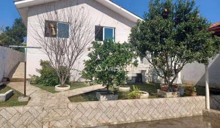 Casa com 3 dormitórios à venda, 120 m² por R$ 350.000,00 - Vila Chacrinhas - Campina Grande do Sul/PR