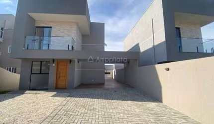 Casa com 3 quartos à venda na Rua Celestino Ferrarini, 1114, Timbu, Campina Grande do Sul por R$ 650.000