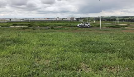 Terreno Residencial Cond. Maria Cândida