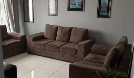 VENDE-SE CASA NO CIDADE NOVA 1, PRÓXIMO A AV. PRESIDENTE KENNEDY
