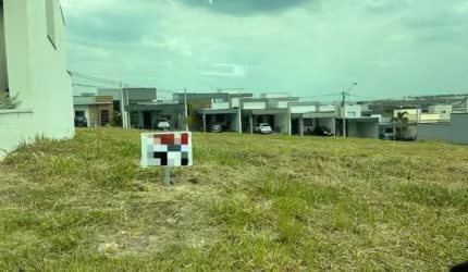 Terreno em Condomínio