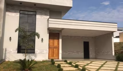 VENDE-SE CASA TERREA NO CONDOMÍNIO JD PIEMONTE INDAIATUBA/SP