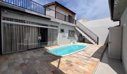 Casa para venda em Jardim Morada Do Sol de 250.00m² com 3 Quartos e 3 Garagens