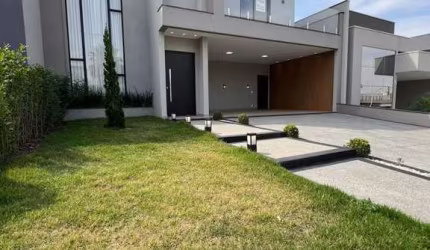 Casa de Condomínio para venda em Jardim Residencial Maria Dulce de 240.00m² com 3 Quartos, 3 Suites e 4 Garagens