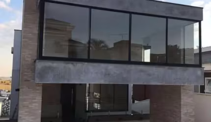 Casa de Condomínio para venda em Jardim Vila Paradiso de 552.00m² com 5 Quartos, 5 Suites e 4 Garagens