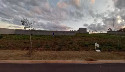 Terreno para venda em Jardim Esplendor de 385.00m²