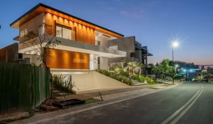Casa de Condomínio para venda em Parque Villa Dos Pinheiros de 560.00m² com 5 Quartos, 5 Suites e 6 Garagens