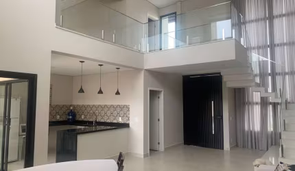 Sobrado para venda em Jardim Piemonte de 250.00m² com 3 Quartos, 2 Suites e 4 Garagens