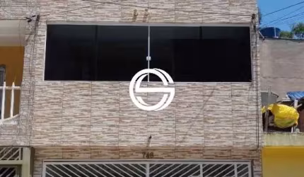 Casa (Sobrado) para Venda, 3 dorm(s), 1 suite(s), 2 vaga(s), 220 m²