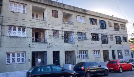 Vende excelente apartamento  com otima localização José Bonifácio