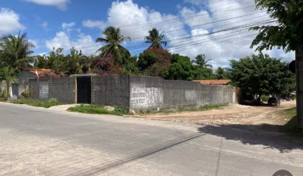 Vende terreno de esquina