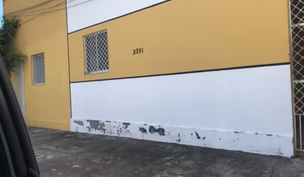 Vende  imóvel com 5 kitinet  2 e 1 quarto