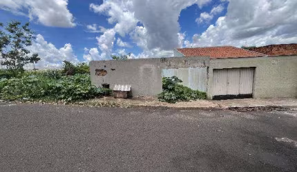 Oportunidade Única em UBERABA - MG | Tipo: Casa | Negociação: Licitação Aberta  | Situação: Imóvel