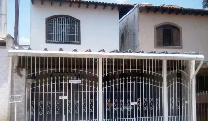 Sobrado com 3 dormitórios