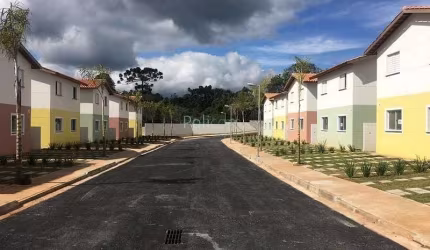 Sobrado com 2 dormitórios à venda, 55 m² por R$ 258.000,00 - Chácara Rincão - Cotia/SP