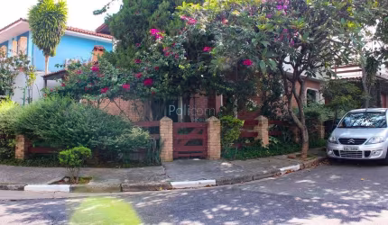 Casa com 4 dormitórios à venda, 270 m² por R$ 1.500.000,00 - Jardim das Vertentes - São Paulo/SP