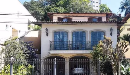 Casa de Alto Padrão