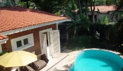 Casa térrea Alto Padrão