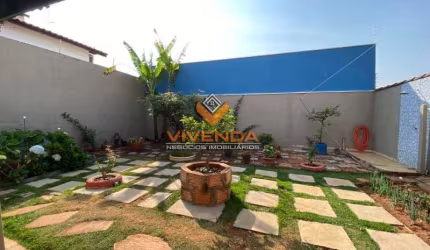 CASA C/ 3 DORMITORIOS TERRENO INTEIRO NO PROL. JD FLORIDA