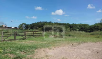 excelentes terrenos em excelente localização.