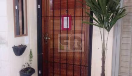 Apartamento 2 dormitórios com vaga de garegem em condomínio fechado em Alvorada RS.