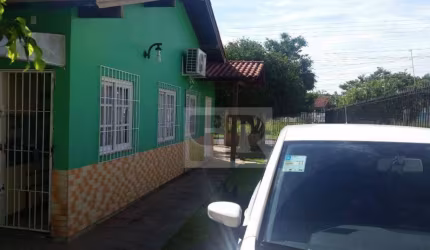 Casa 2 Dorm.  1 suíte e 2 Vagas de garagem, Jardim Algarve, Alvorada RS - 99².