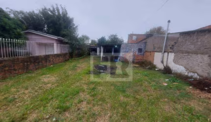 Terreno de 10x33 á venda no bairro Sumaré, Alvorada-RS.