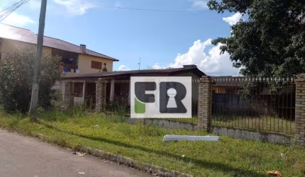 Casa de 2 dormitórios com 4 Vagas de Garage, Sumaré, Alvorada, RS.