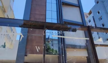 Apartamento 2 Quartos 1 Suíte 2 Vagas - Bairro Santo Antônio