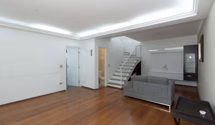 Sobrado para venda com 4 quartos, sendo 4 suítes, 118m²