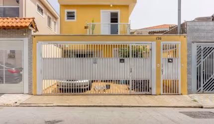 Sobrado para venda com 3 quartos, sendo 1 suíte, 166m²