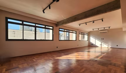 Apartamento tipo para venda com 3 quartos, sendo 3 suítes, 185m²