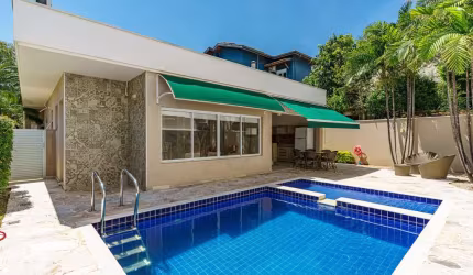 Casa no condomínio Condomínio Villaggio di Verona para venda com 3 quartos, sendo 3 suítes, 235m²
