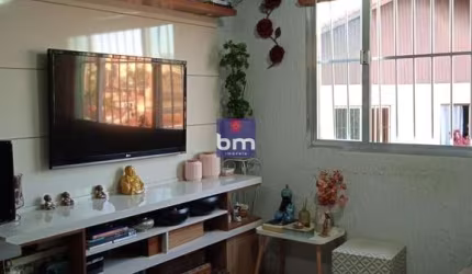 Apartamento à venda em São Paulo, Capão Redondo, com 2 quartos, com 59 m², Edifício Vista Verde