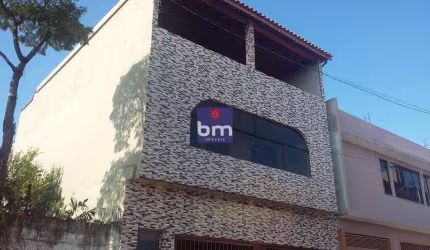 Casa à venda em São Paulo, Jardim Macedônia, com 4 quartos, com 250 m²
