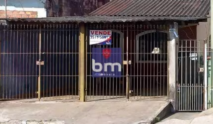 Sobrado à venda em São Paulo, Parque Regina, com 5 quartos, com 180 m²