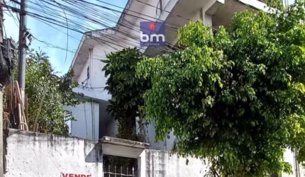 Casa à venda em São Paulo, Jardim São Roque, com 3 quartos, com 200 m²